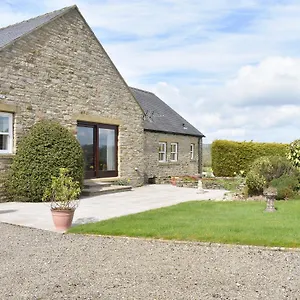  Holiday home Paddock House